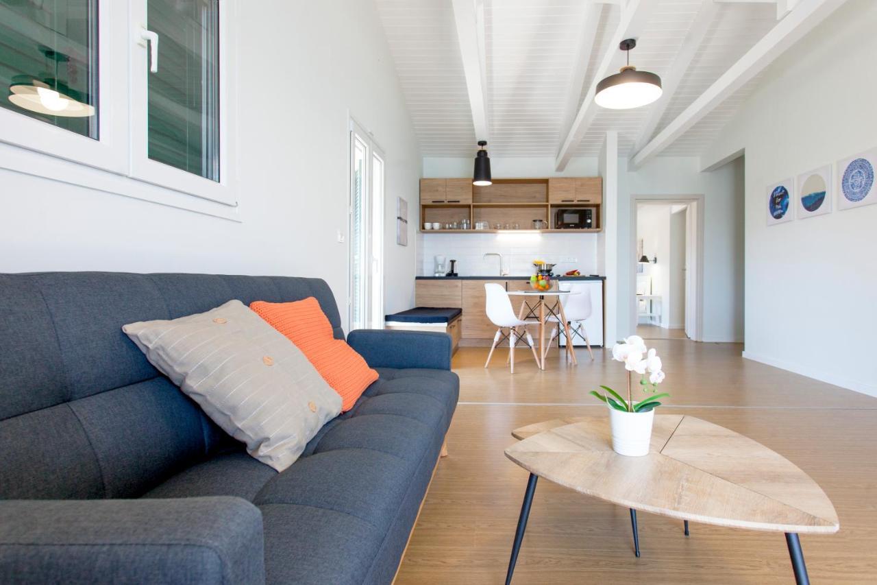 Ligia Waterfront Apartments Экстерьер фото